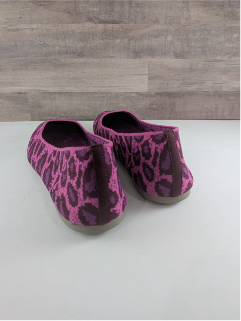 Skechers Flats Size 9 Purple Pink Animal Print - Picture 4 of 8